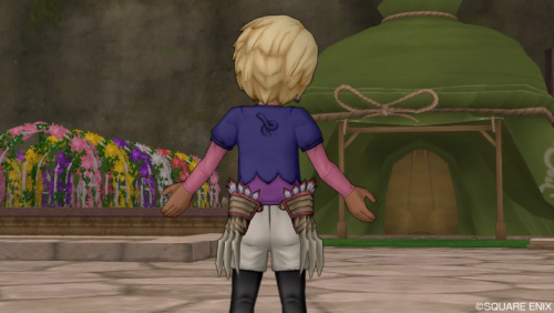 ナスビッTシャツ